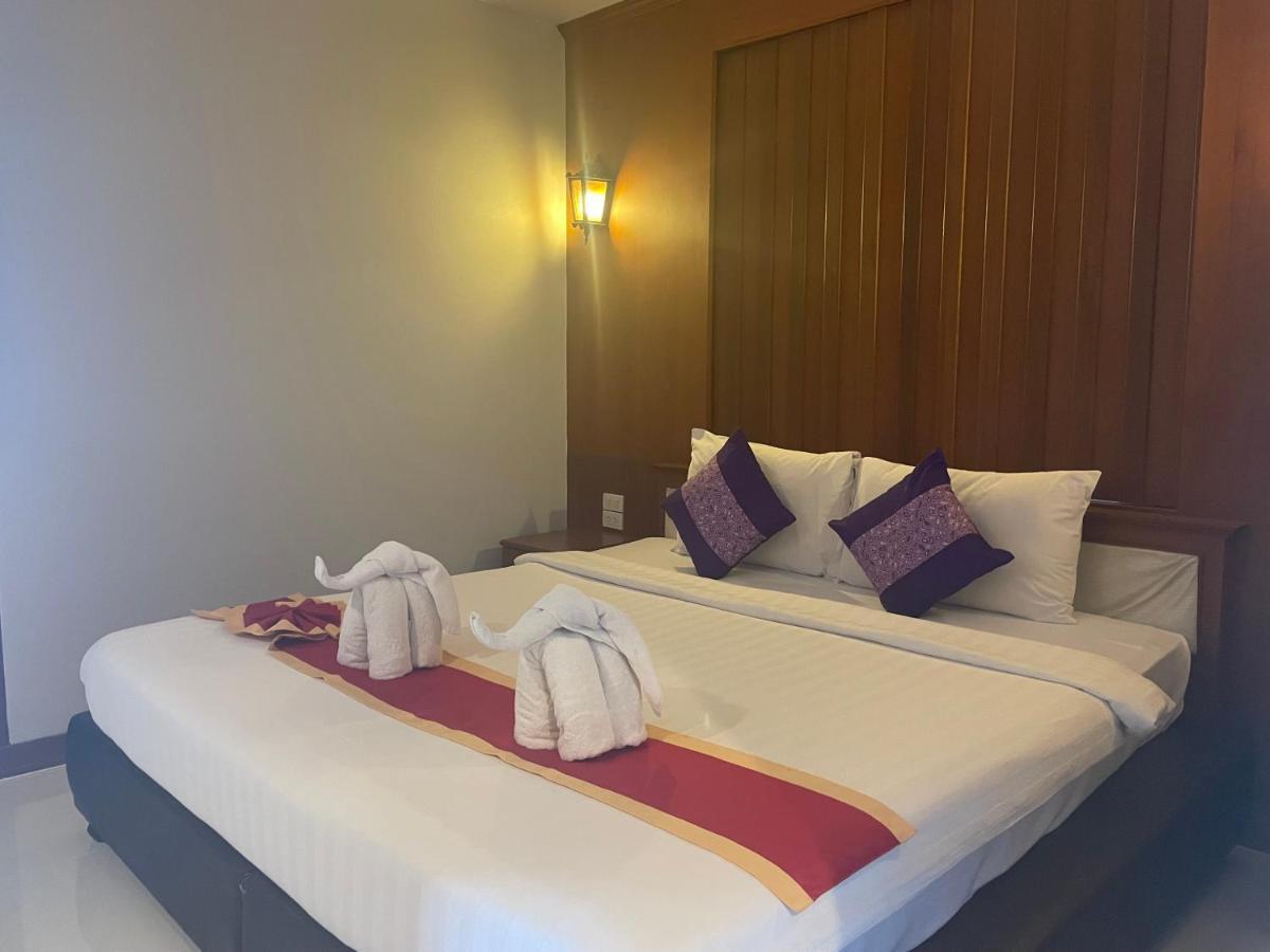 Embryo Hotel Патая Екстериор снимка