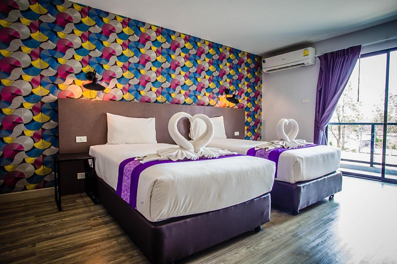 Embryo Hotel Патая Екстериор снимка