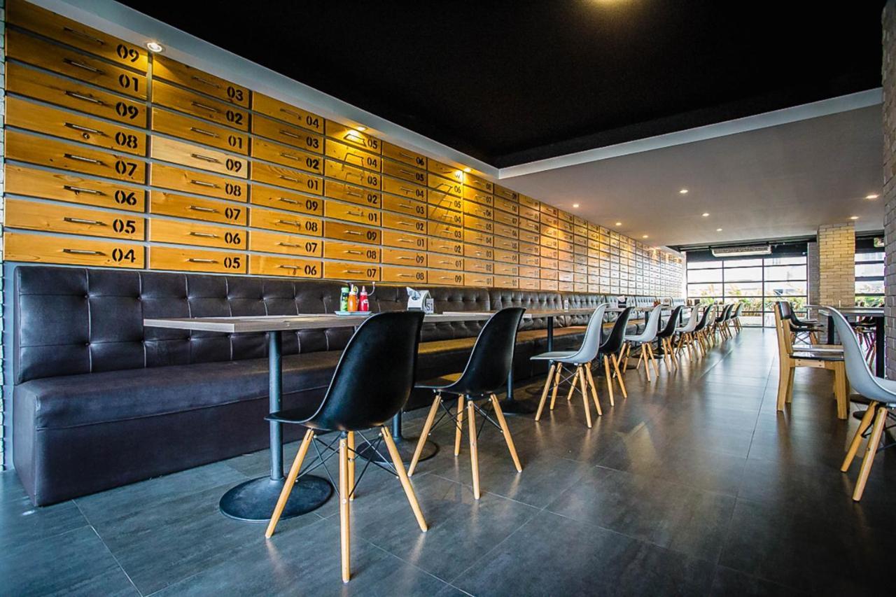 Embryo Hotel Патая Екстериор снимка
