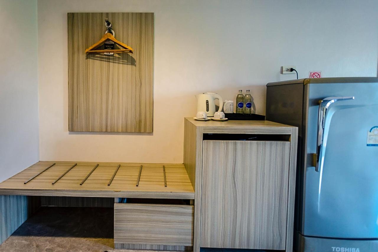 Embryo Hotel Патая Екстериор снимка