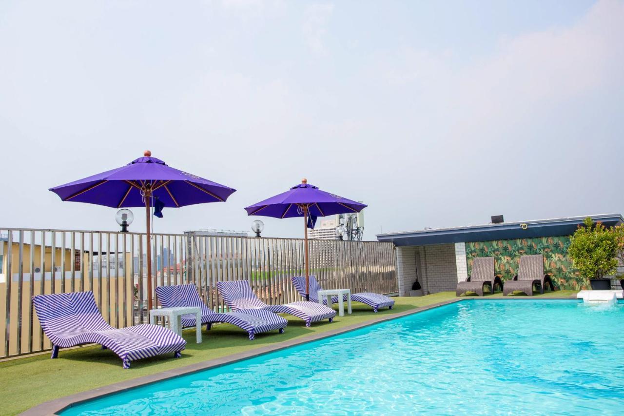 Embryo Hotel Патая Екстериор снимка