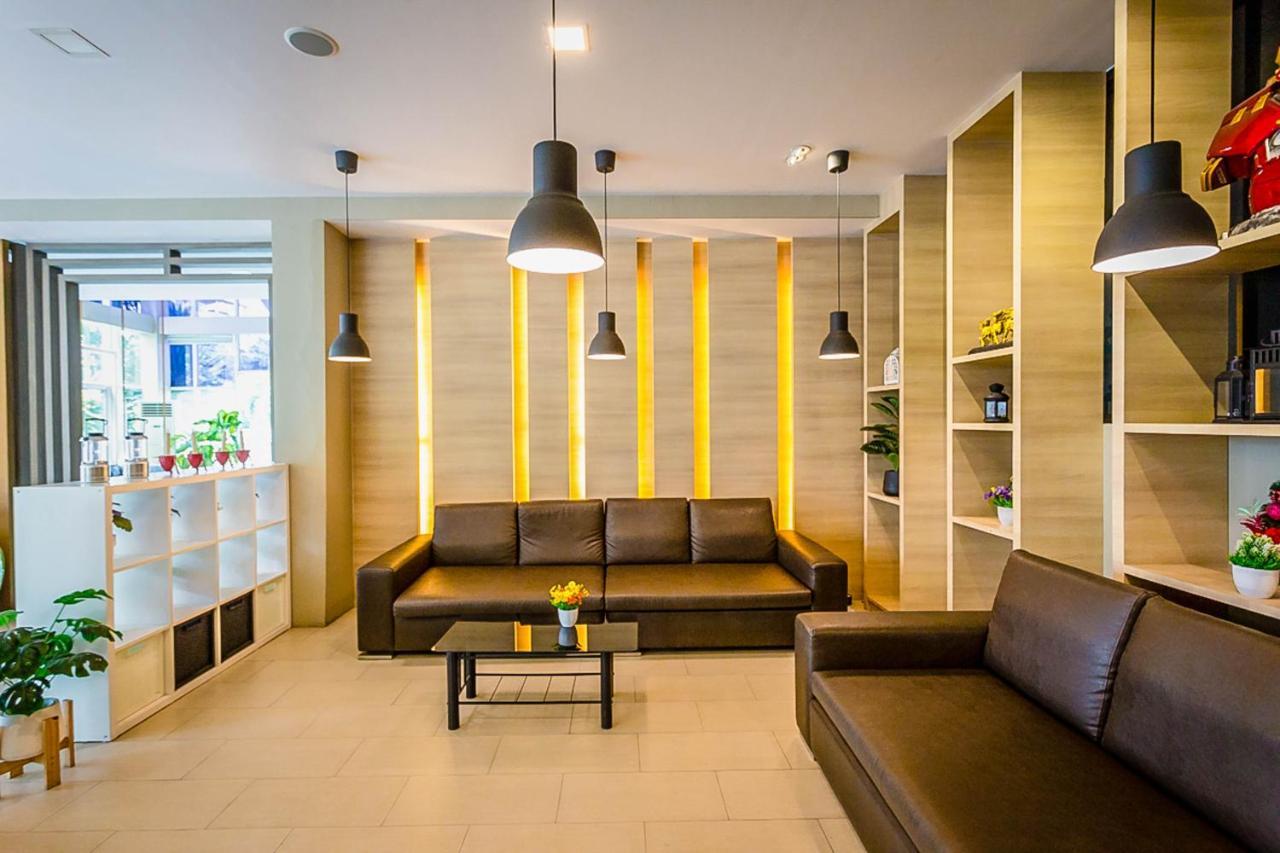 Embryo Hotel Патая Екстериор снимка